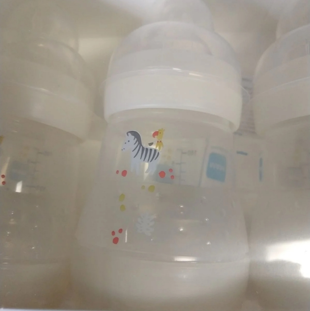 NIB MAM bottle 5oz 3 Pack Anti Colic Bottles - Picture 4 of 8